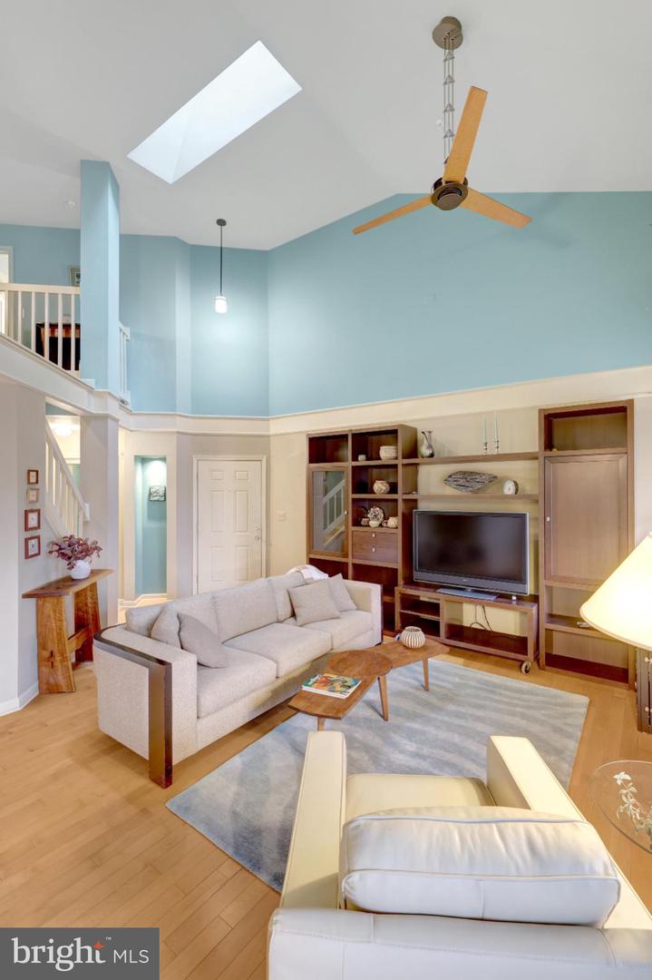 1334 GARDEN WALL CIR # 1334 GARDEN WALL CIR #