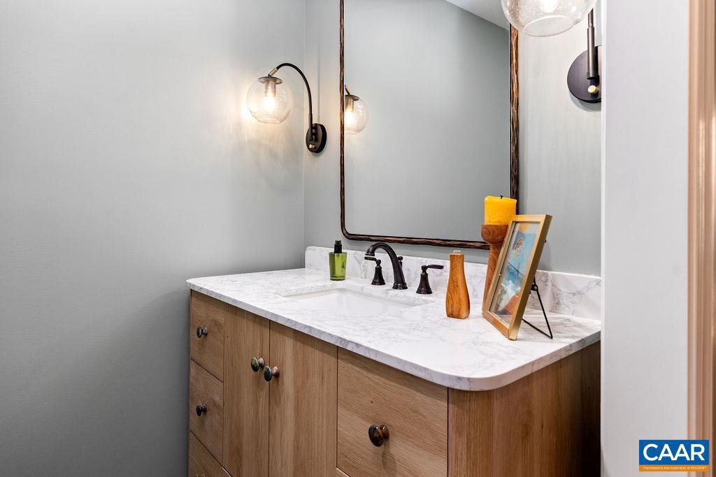 293 WHITE OAK DR, WINTERGREEN RESORT, Virginia 22967, 5 Bedrooms Bedrooms, ,3 BathroomsBathrooms,Residential,For sale,293 WHITE OAK DR,671305 MLS # 671305 293 WHITE OAK DR, WINTERGREEN RESORT, Virginia 22967, 5 Bedrooms Bedrooms, ,3 BathroomsBathrooms,Residential,For sale,293 WHITE OAK DR,671305 MLS # 671305