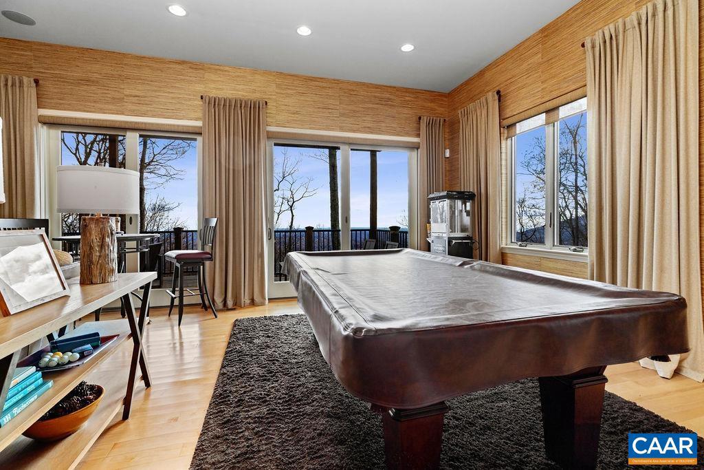 293 WHITE OAK DR, WINTERGREEN RESORT, Virginia 22967, 5 Bedrooms Bedrooms, ,3 BathroomsBathrooms,Residential,For sale,293 WHITE OAK DR,671305 MLS # 671305 293 WHITE OAK DR, WINTERGREEN RESORT, Virginia 22967, 5 Bedrooms Bedrooms, ,3 BathroomsBathrooms,Residential,For sale,293 WHITE OAK DR,671305 MLS # 671305