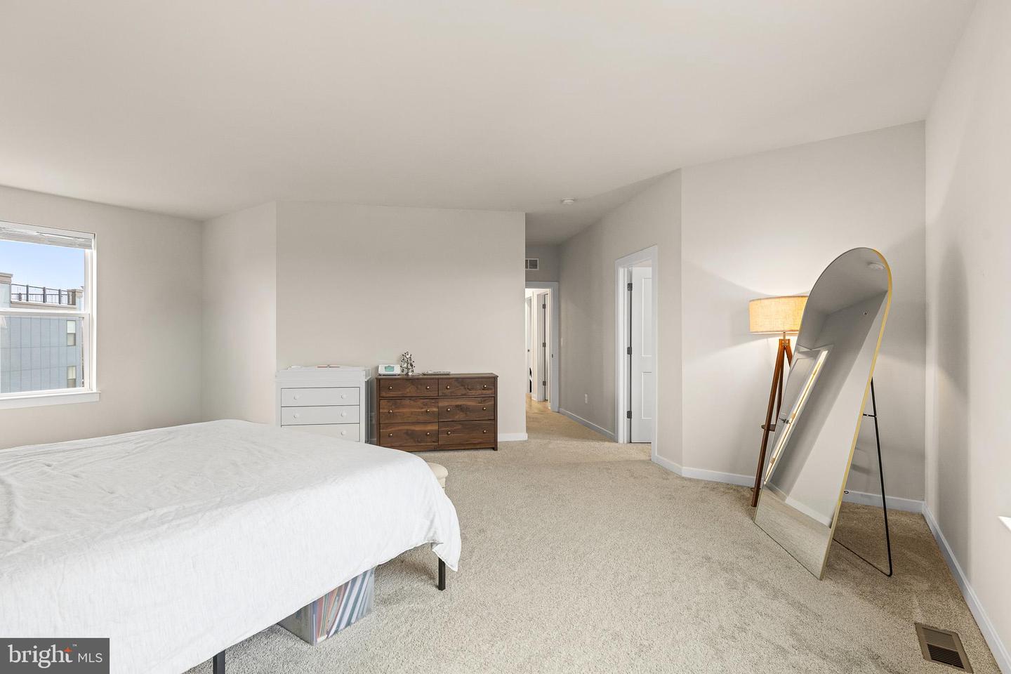 43769 TRANSIT SQ, ASHBURN, Virginia 20147, 3 Bedrooms Bedrooms, ,2 BathroomsBathrooms,Residential,For sale,43769 TRANSIT SQ,VALO2111418 MLS # VALO2111418 43769 TRANSIT SQ, ASHBURN, Virginia 20147, 3 Bedrooms Bedrooms, ,2 BathroomsBathrooms,Residential,For sale,43769 TRANSIT SQ,VALO2111418 MLS # VALO2111418