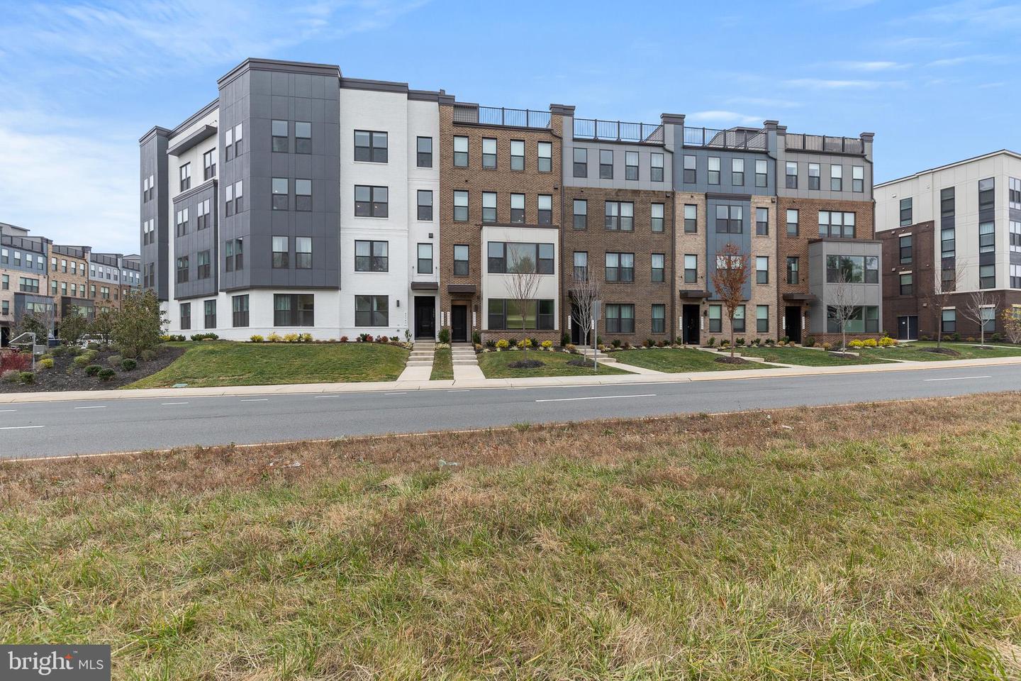 43769 TRANSIT SQ, ASHBURN, Virginia 20147, 3 Bedrooms Bedrooms, ,2 BathroomsBathrooms,Residential,For sale,43769 TRANSIT SQ,VALO2111418 MLS # VALO2111418 43769 TRANSIT SQ, ASHBURN, Virginia 20147, 3 Bedrooms Bedrooms, ,2 BathroomsBathrooms,Residential,For sale,43769 TRANSIT SQ,VALO2111418 MLS # VALO2111418