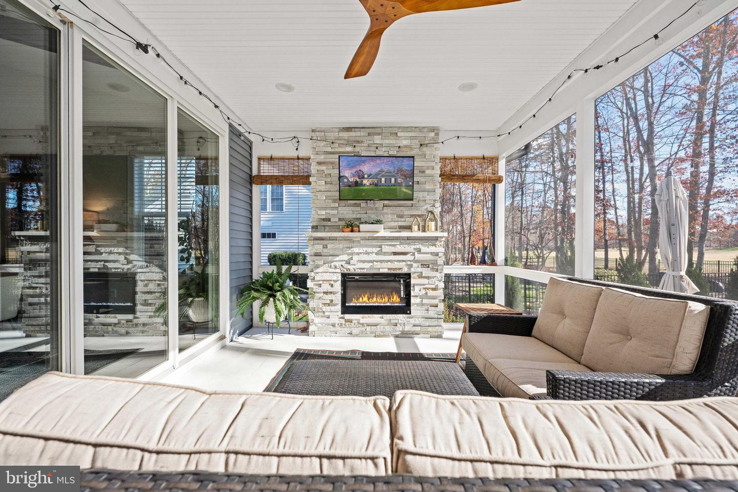 10908 CHATHAM RIDGE WAY, SPOTSYLVANIA, Virginia 22551, 4 Bedrooms Bedrooms, 8 Rooms Rooms,3 BathroomsBathrooms,Residential,For sale,10908 CHATHAM RIDGE WAY,VASP2037720 MLS # VASP2037720