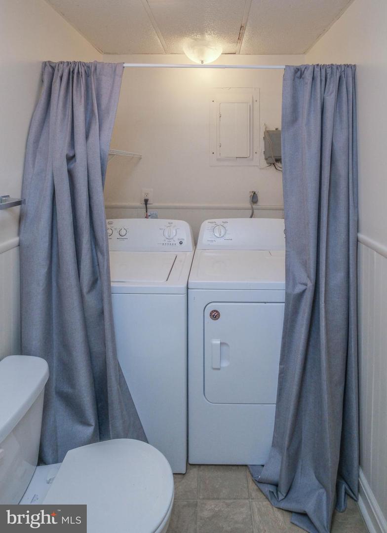 1330 MONROE AVE, FRONT ROYAL, Virginia 22630, 2 Bedrooms Bedrooms, ,1 BathroomBathrooms,Residential,For sale,1330 MONROE AVE,VAWR2012816 MLS # VAWR2012816 1330 MONROE AVE, FRONT ROYAL, Virginia 22630, 2 Bedrooms Bedrooms, ,1 BathroomBathrooms,Residential,For sale,1330 MONROE AVE,VAWR2012816 MLS # VAWR2012816