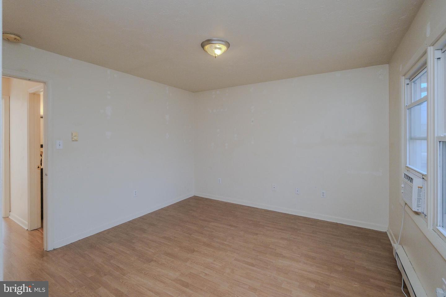 1330 MONROE AVE, FRONT ROYAL, Virginia 22630, 2 Bedrooms Bedrooms, ,1 BathroomBathrooms,Residential,For sale,1330 MONROE AVE,VAWR2012816 MLS # VAWR2012816 1330 MONROE AVE, FRONT ROYAL, Virginia 22630, 2 Bedrooms Bedrooms, ,1 BathroomBathrooms,Residential,For sale,1330 MONROE AVE,VAWR2012816 MLS # VAWR2012816