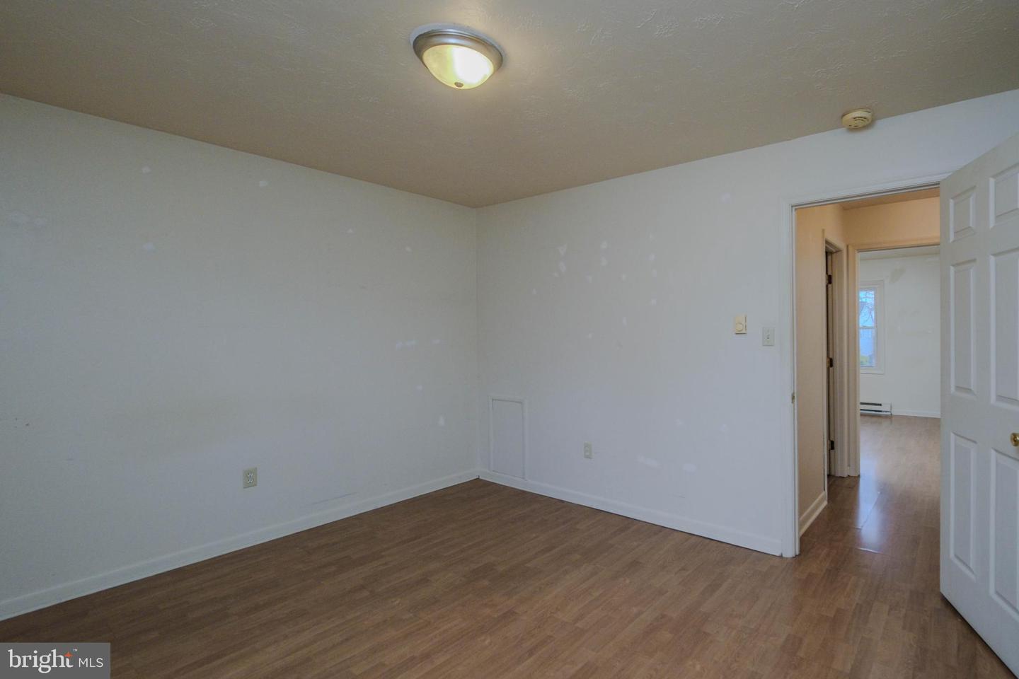 1330 MONROE AVE, FRONT ROYAL, Virginia 22630, 2 Bedrooms Bedrooms, ,1 BathroomBathrooms,Residential,For sale,1330 MONROE AVE,VAWR2012816 MLS # VAWR2012816 1330 MONROE AVE, FRONT ROYAL, Virginia 22630, 2 Bedrooms Bedrooms, ,1 BathroomBathrooms,Residential,For sale,1330 MONROE AVE,VAWR2012816 MLS # VAWR2012816