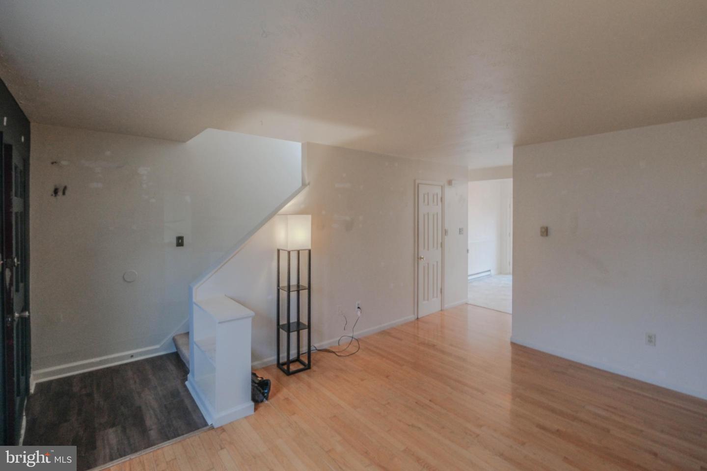 1330 MONROE AVE, FRONT ROYAL, Virginia 22630, 2 Bedrooms Bedrooms, ,1 BathroomBathrooms,Residential,For sale,1330 MONROE AVE,VAWR2012816 MLS # VAWR2012816 1330 MONROE AVE, FRONT ROYAL, Virginia 22630, 2 Bedrooms Bedrooms, ,1 BathroomBathrooms,Residential,For sale,1330 MONROE AVE,VAWR2012816 MLS # VAWR2012816