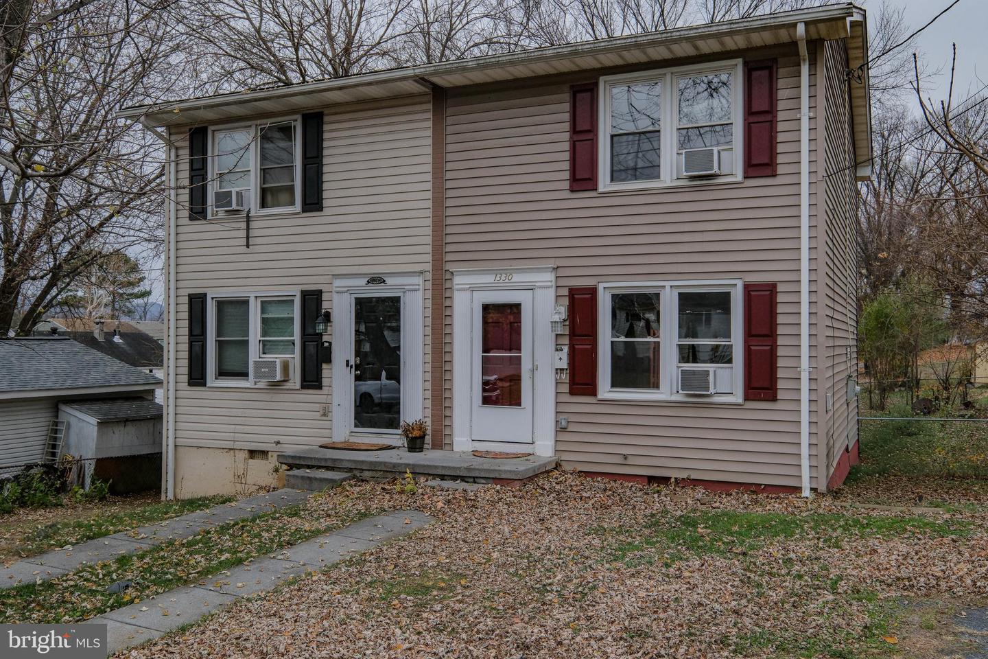 1330 MONROE AVE, FRONT ROYAL, Virginia 22630, 2 Bedrooms Bedrooms, ,1 BathroomBathrooms,Residential,For sale,1330 MONROE AVE,VAWR2012816 MLS # VAWR2012816 1330 MONROE AVE, FRONT ROYAL, Virginia 22630, 2 Bedrooms Bedrooms, ,1 BathroomBathrooms,Residential,For sale,1330 MONROE AVE,VAWR2012816 MLS # VAWR2012816