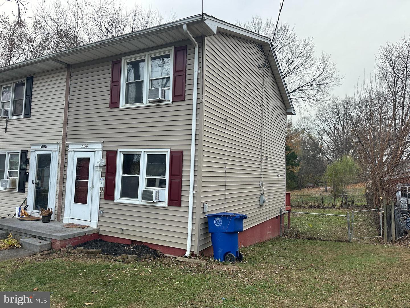 1330 MONROE AVE, FRONT ROYAL, Virginia 22630, 2 Bedrooms Bedrooms, ,1 BathroomBathrooms,Residential,For sale,1330 MONROE AVE,VAWR2012816 MLS # VAWR2012816 1330 MONROE AVE, FRONT ROYAL, Virginia 22630, 2 Bedrooms Bedrooms, ,1 BathroomBathrooms,Residential,For sale,1330 MONROE AVE,VAWR2012816 MLS # VAWR2012816