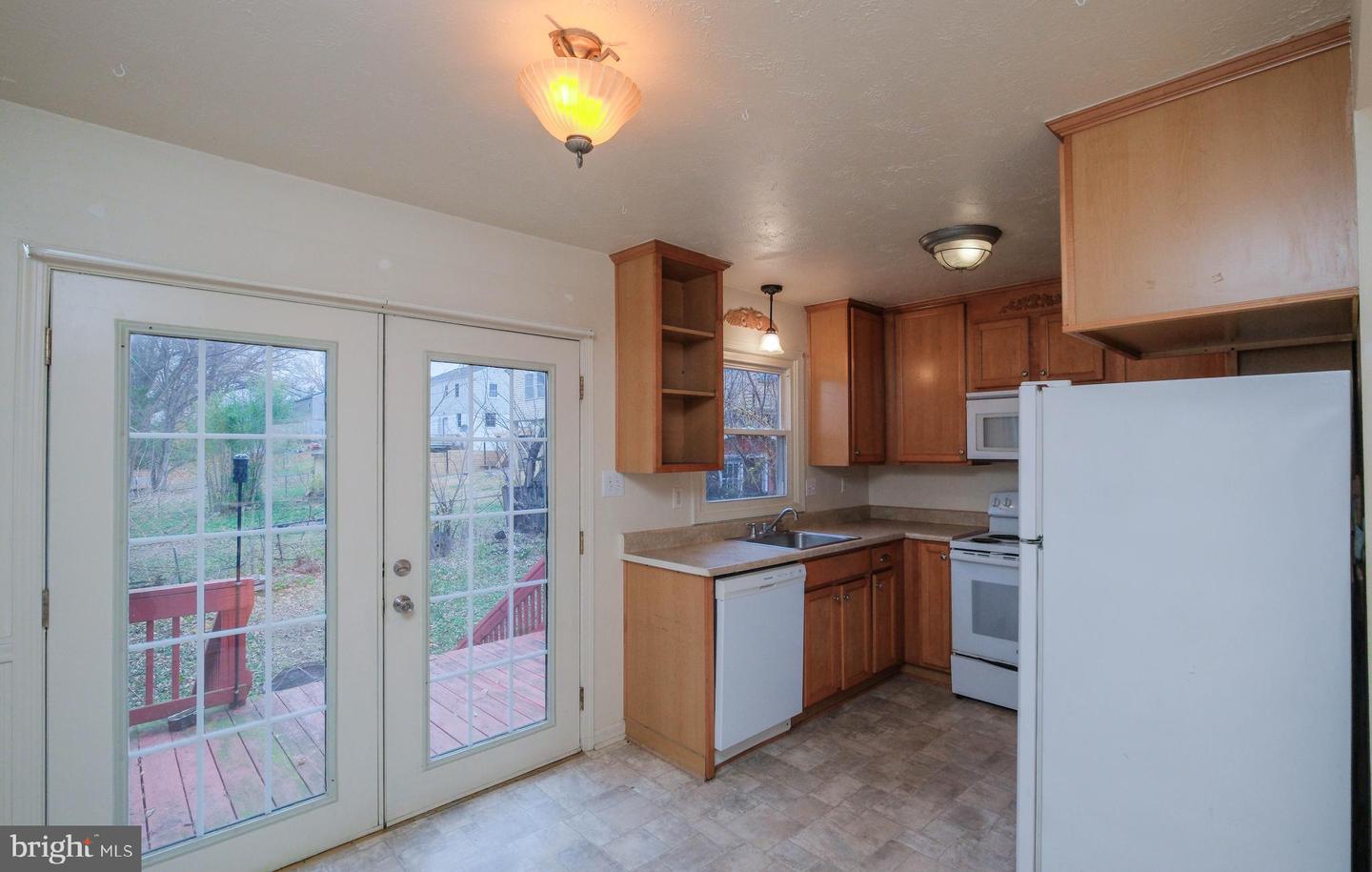 1330 MONROE AVE, FRONT ROYAL, Virginia 22630, 2 Bedrooms Bedrooms, ,1 BathroomBathrooms,Residential,For sale,1330 MONROE AVE,VAWR2012816 MLS # VAWR2012816 1330 MONROE AVE, FRONT ROYAL, Virginia 22630, 2 Bedrooms Bedrooms, ,1 BathroomBathrooms,Residential,For sale,1330 MONROE AVE,VAWR2012816 MLS # VAWR2012816