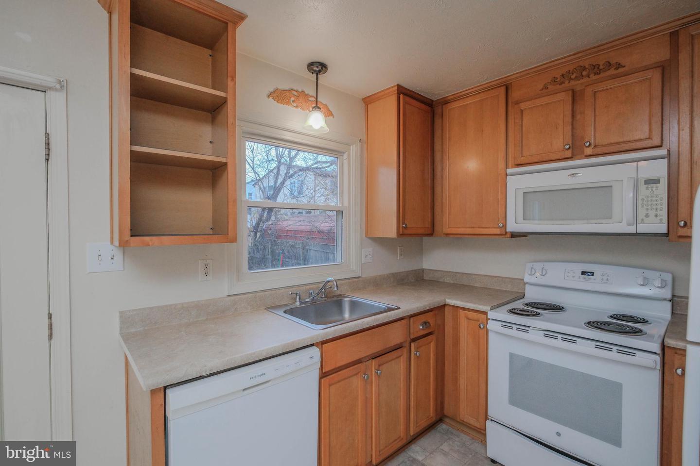 1330 MONROE AVE, FRONT ROYAL, Virginia 22630, 2 Bedrooms Bedrooms, ,1 BathroomBathrooms,Residential,For sale,1330 MONROE AVE,VAWR2012816 MLS # VAWR2012816 1330 MONROE AVE, FRONT ROYAL, Virginia 22630, 2 Bedrooms Bedrooms, ,1 BathroomBathrooms,Residential,For sale,1330 MONROE AVE,VAWR2012816 MLS # VAWR2012816