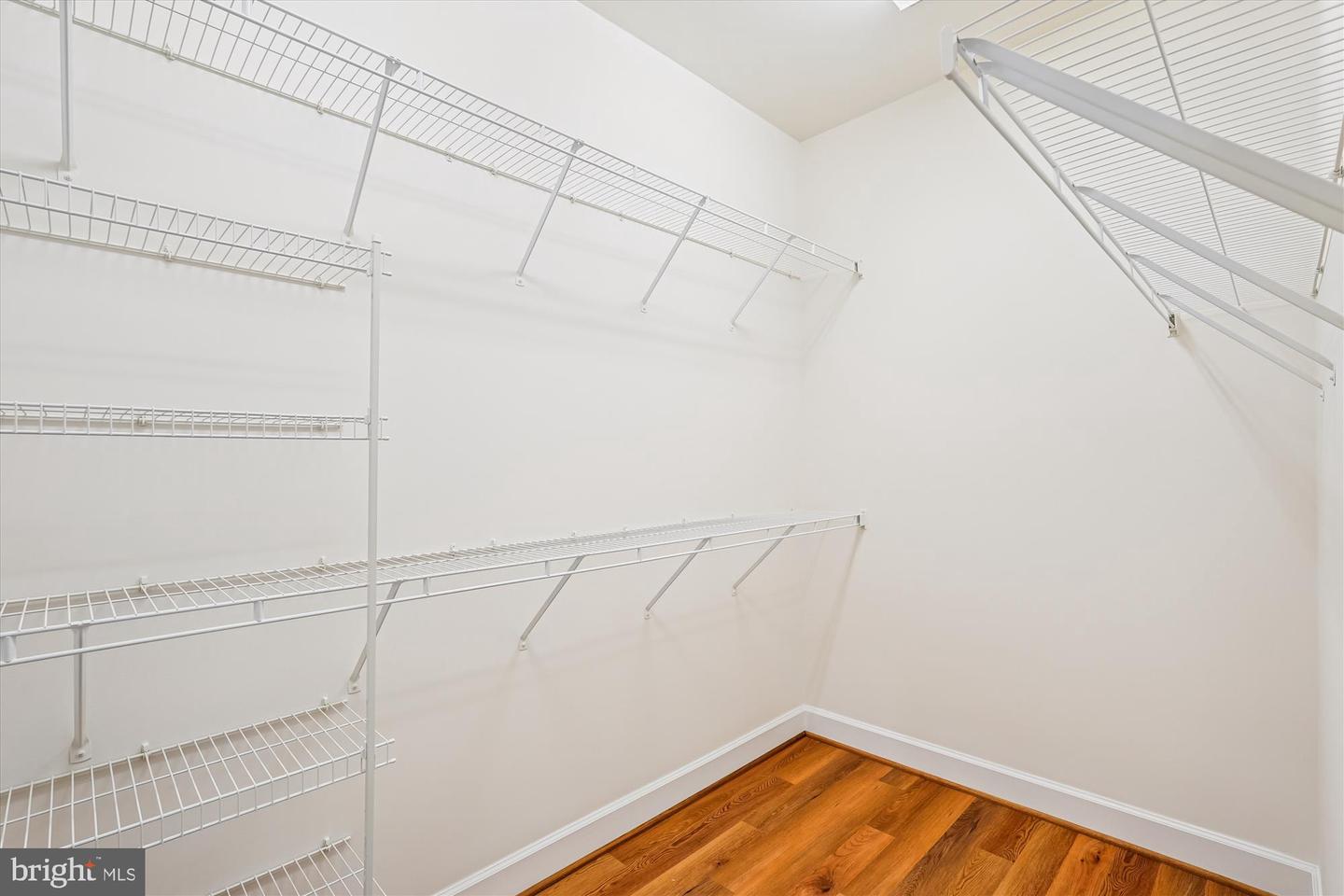 20439 OLD GREY PL, ASHBURN, Virginia 20147, 3 Bedrooms Bedrooms, ,3 BathroomsBathrooms,Residential,For sale,20439 OLD GREY PL,VALO2111424 MLS # VALO2111424 20439 OLD GREY PL, ASHBURN, Virginia 20147, 3 Bedrooms Bedrooms, ,3 BathroomsBathrooms,Residential,For sale,20439 OLD GREY PL,VALO2111424 MLS # VALO2111424