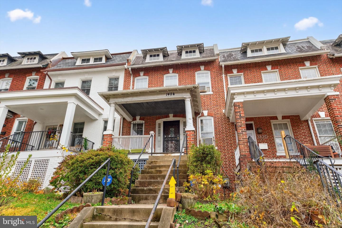 1424 TAYLOR ST NW, WASHINGTON, District Of Columbia 20011, 4 Bedrooms Bedrooms, ,2 BathroomsBathrooms,Residential,For sale,1424 TAYLOR ST NW,DCDC2232582 MLS # DCDC2232582 1424 TAYLOR ST NW, WASHINGTON, District Of Columbia 20011, 4 Bedrooms Bedrooms, ,2 BathroomsBathrooms,Residential,For sale,1424 TAYLOR ST NW,DCDC2232582 MLS # DCDC2232582