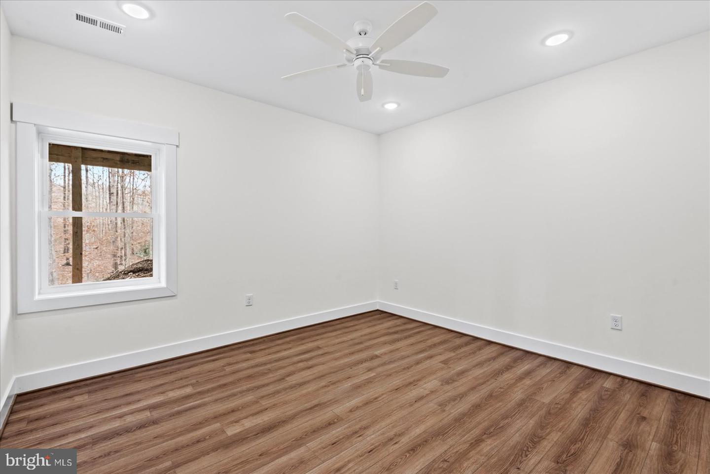 209 DOC STONE RD, STAFFORD, Virginia 22556, 5 Bedrooms Bedrooms, 19 Rooms Rooms,3 BathroomsBathrooms,Residential,For sale,209 DOC STONE RD,VAST2044350 MLS # VAST2044350