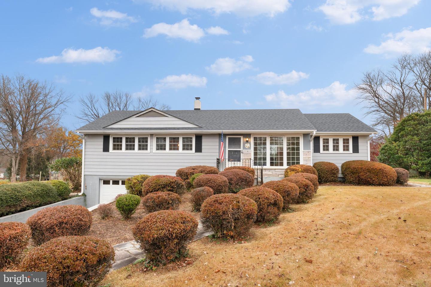 565 SOLGROVE RD, WARRENTON, Virginia 20186, 2 Bedrooms Bedrooms, ,1 BathroomBathrooms,Residential,For sale,565 SOLGROVE RD,VAFQ2019716 MLS # VAFQ2019716