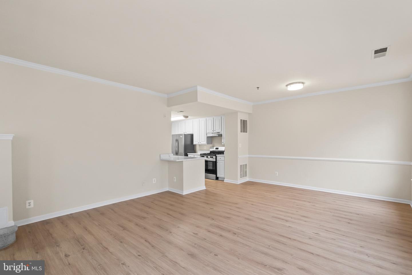 8934 MILFORD HAVEN CT #B, LORTON, Virginia 22079, 3 Bedrooms Bedrooms, ,2 BathroomsBathrooms,Residential,For sale,8934 MILFORD HAVEN CT #B,VAFX2279916 MLS # VAFX2279916