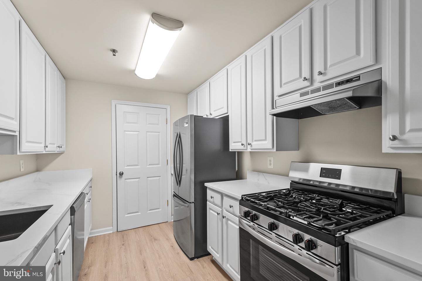 8934 MILFORD HAVEN CT #B, LORTON, Virginia 22079, 3 Bedrooms Bedrooms, ,2 BathroomsBathrooms,Residential,For sale,8934 MILFORD HAVEN CT #B,VAFX2279916 MLS # VAFX2279916