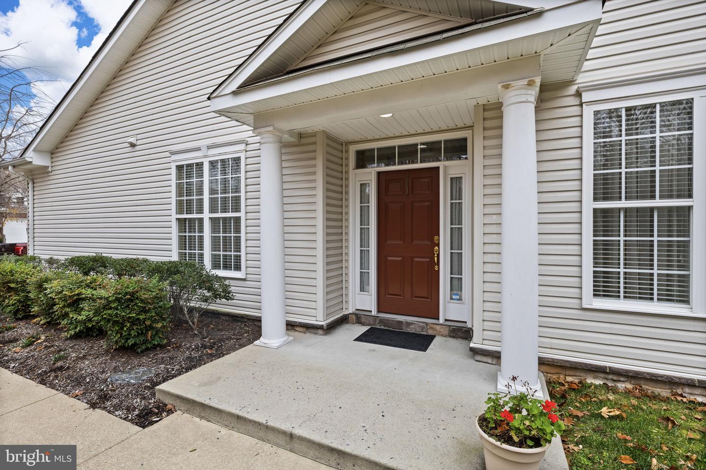 1022 MAUREEN DR, FREDERICKSBURG, Virginia 22401, 2 Bedrooms Bedrooms, ,2 BathroomsBathrooms,Residential,For sale,1022 MAUREEN DR,VAFB2009326 MLS # VAFB2009326