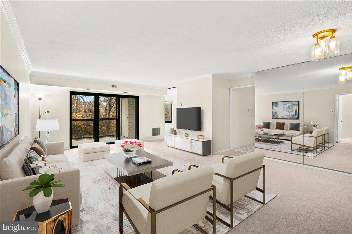 203 YOAKUM PKWY #519, ALEXANDRIA, Virginia 22304, 2 Bedrooms Bedrooms, ,2 BathroomsBathrooms,Residential,For sale,203 YOAKUM PKWY #519,VAAX2051950 MLS # VAAX2051950