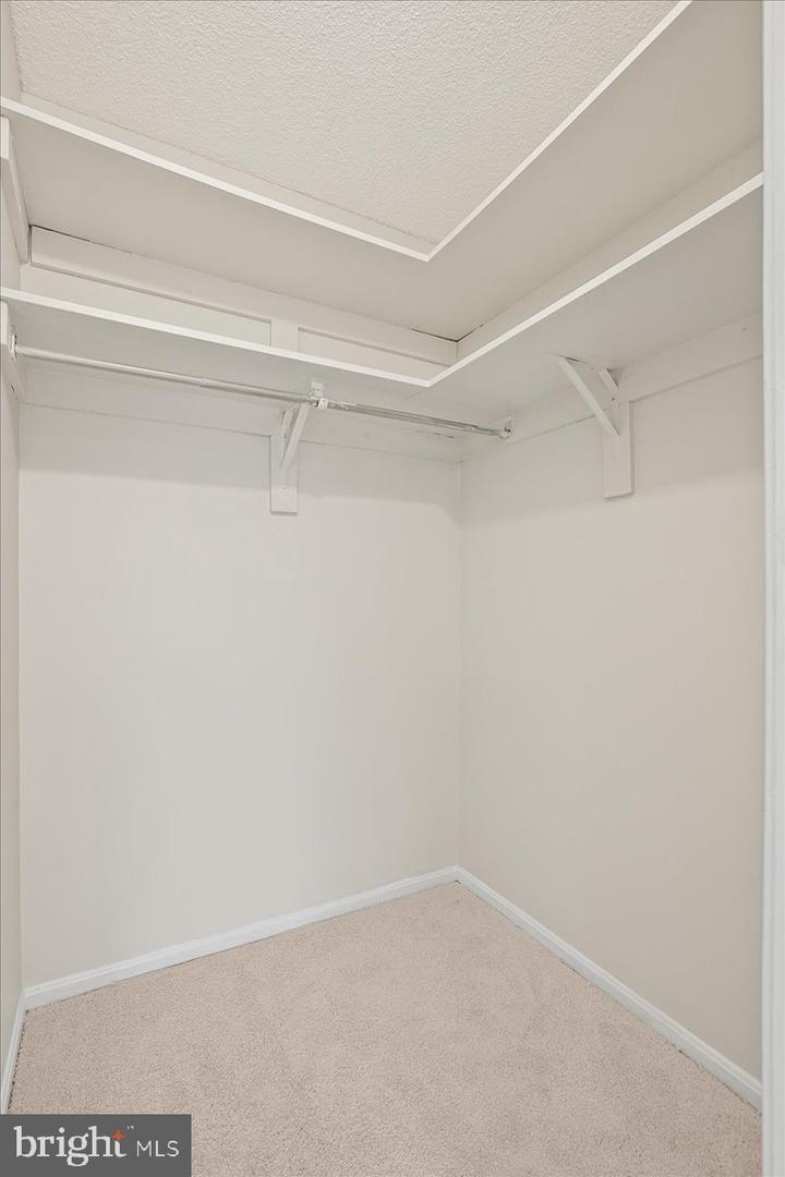 203 YOAKUM PKWY #519, ALEXANDRIA, Virginia 22304, 2 Bedrooms Bedrooms, ,2 BathroomsBathrooms,Residential,For sale,203 YOAKUM PKWY #519,VAAX2051950 MLS # VAAX2051950