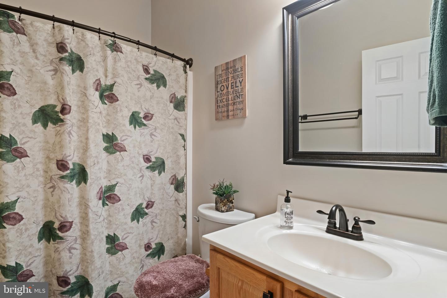 1125 KEARNS CT, CULPEPER, Virginia 22701, 3 Bedrooms Bedrooms, 7 Rooms Rooms,3 BathroomsBathrooms,Residential,For sale,1125 KEARNS CT,VACU2012130 MLS # VACU2012130