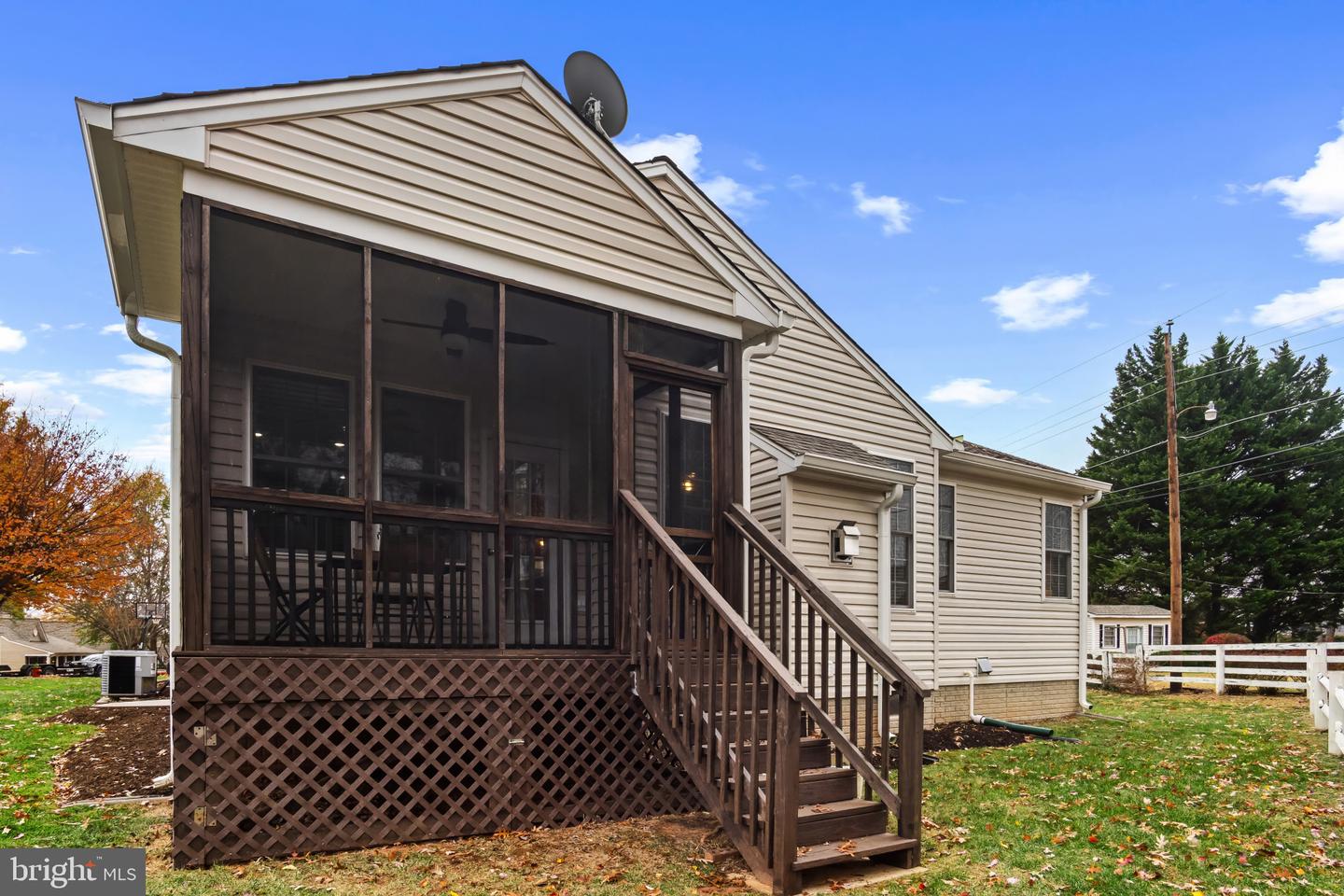 1125 KEARNS CT, CULPEPER, Virginia 22701, 3 Bedrooms Bedrooms, 7 Rooms Rooms,3 BathroomsBathrooms,Residential,For sale,1125 KEARNS CT,VACU2012130 MLS # VACU2012130