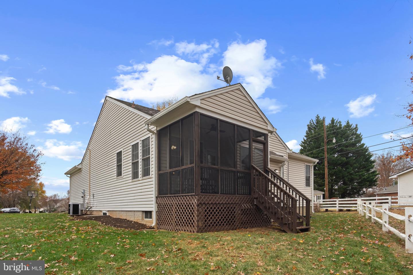 1125 KEARNS CT, CULPEPER, Virginia 22701, 3 Bedrooms Bedrooms, 7 Rooms Rooms,3 BathroomsBathrooms,Residential,For sale,1125 KEARNS CT,VACU2012130 MLS # VACU2012130