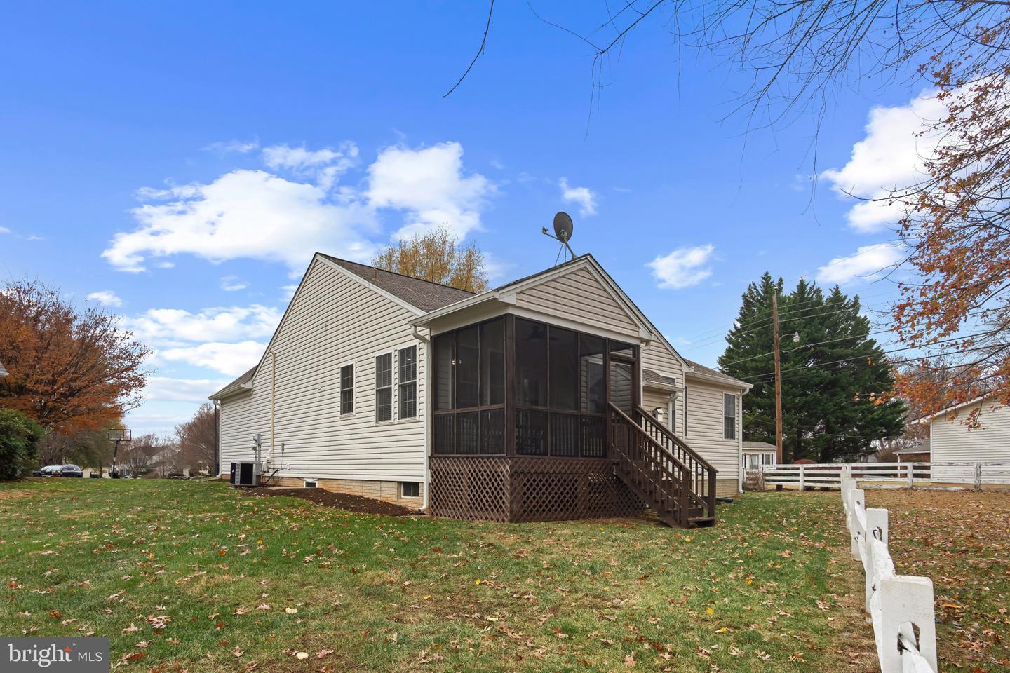 1125 KEARNS CT, CULPEPER, Virginia 22701, 3 Bedrooms Bedrooms, 7 Rooms Rooms,3 BathroomsBathrooms,Residential,For sale,1125 KEARNS CT,VACU2012130 MLS # VACU2012130