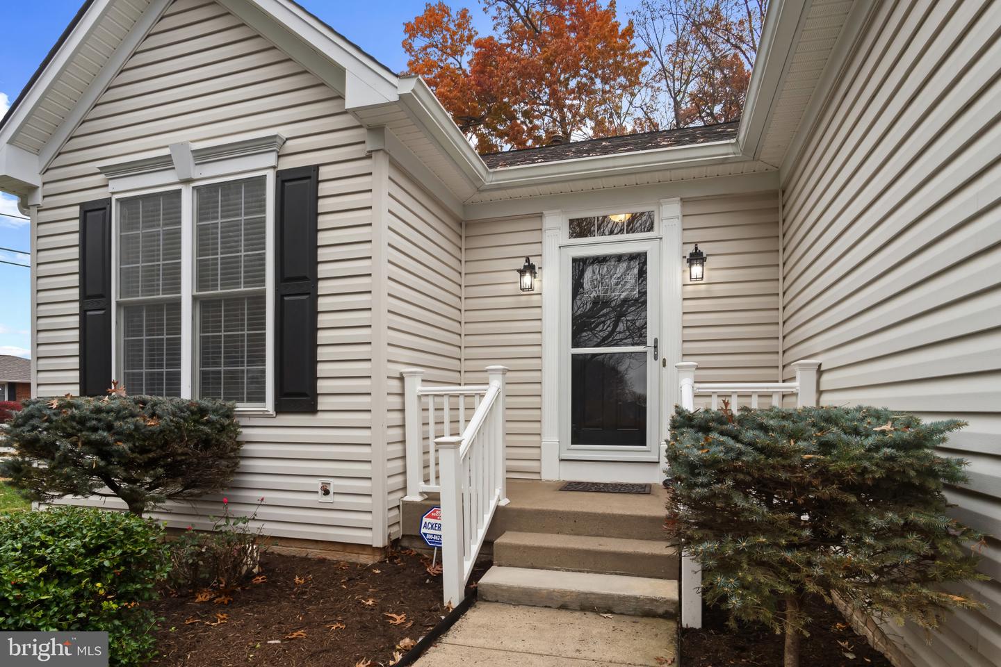 1125 KEARNS CT, CULPEPER, Virginia 22701, 3 Bedrooms Bedrooms, 7 Rooms Rooms,3 BathroomsBathrooms,Residential,For sale,1125 KEARNS CT,VACU2012130 MLS # VACU2012130