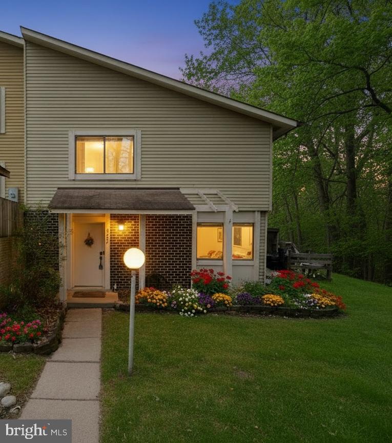 5602 SUMMER OAK WAY, BURKE, Virginia 22015, 2 Bedrooms Bedrooms, 9 Rooms Rooms,1 BathroomBathrooms,Residential,For sale,5602 SUMMER OAK WAY,VAFX2279984 MLS # VAFX2279984 5602 SUMMER OAK WAY, BURKE, Virginia 22015, 2 Bedrooms Bedrooms, 9 Rooms Rooms,1 BathroomBathrooms,Residential,For sale,5602 SUMMER OAK WAY,VAFX2279984 MLS # VAFX2279984