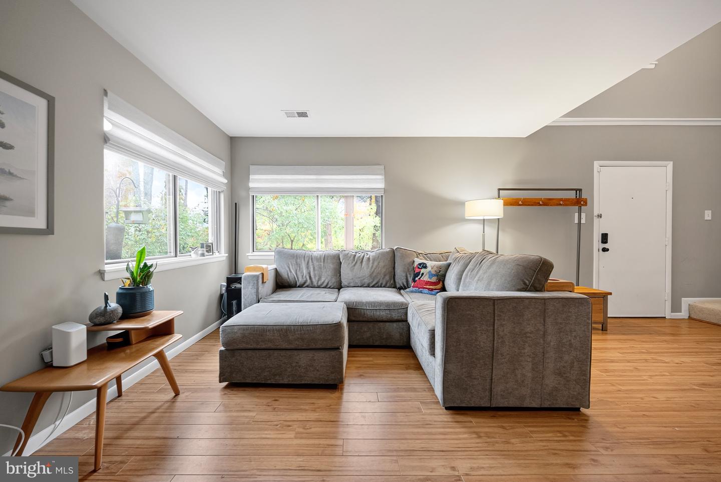 5602 SUMMER OAK WAY, BURKE, Virginia 22015, 2 Bedrooms Bedrooms, 9 Rooms Rooms,1 BathroomBathrooms,Residential,For sale,5602 SUMMER OAK WAY,VAFX2279984 MLS # VAFX2279984 5602 SUMMER OAK WAY, BURKE, Virginia 22015, 2 Bedrooms Bedrooms, 9 Rooms Rooms,1 BathroomBathrooms,Residential,For sale,5602 SUMMER OAK WAY,VAFX2279984 MLS # VAFX2279984