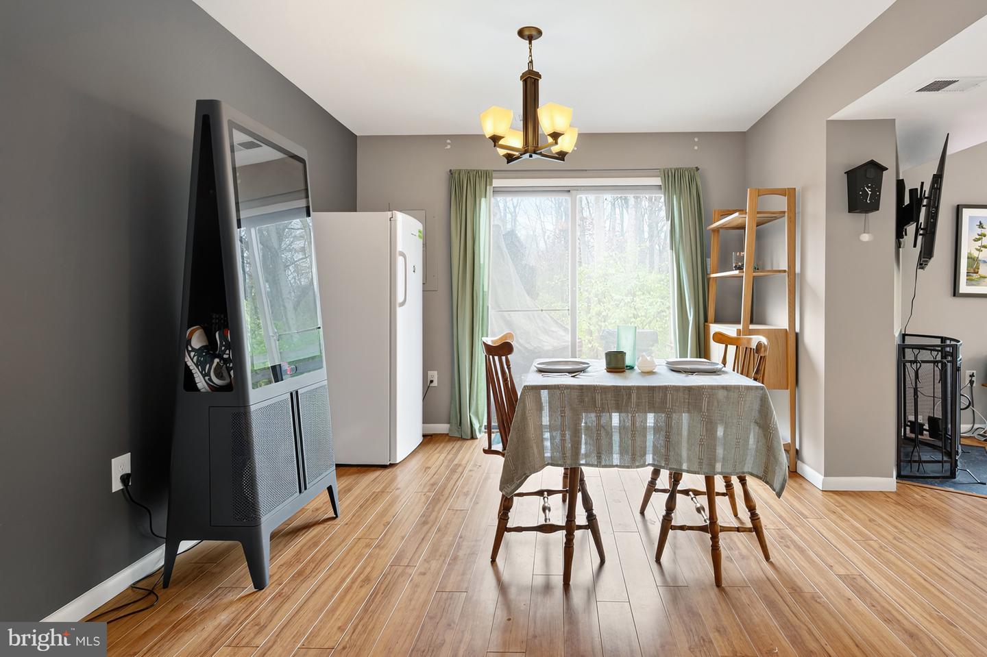 5602 SUMMER OAK WAY, BURKE, Virginia 22015, 2 Bedrooms Bedrooms, 9 Rooms Rooms,1 BathroomBathrooms,Residential,For sale,5602 SUMMER OAK WAY,VAFX2279984 MLS # VAFX2279984 5602 SUMMER OAK WAY, BURKE, Virginia 22015, 2 Bedrooms Bedrooms, 9 Rooms Rooms,1 BathroomBathrooms,Residential,For sale,5602 SUMMER OAK WAY,VAFX2279984 MLS # VAFX2279984