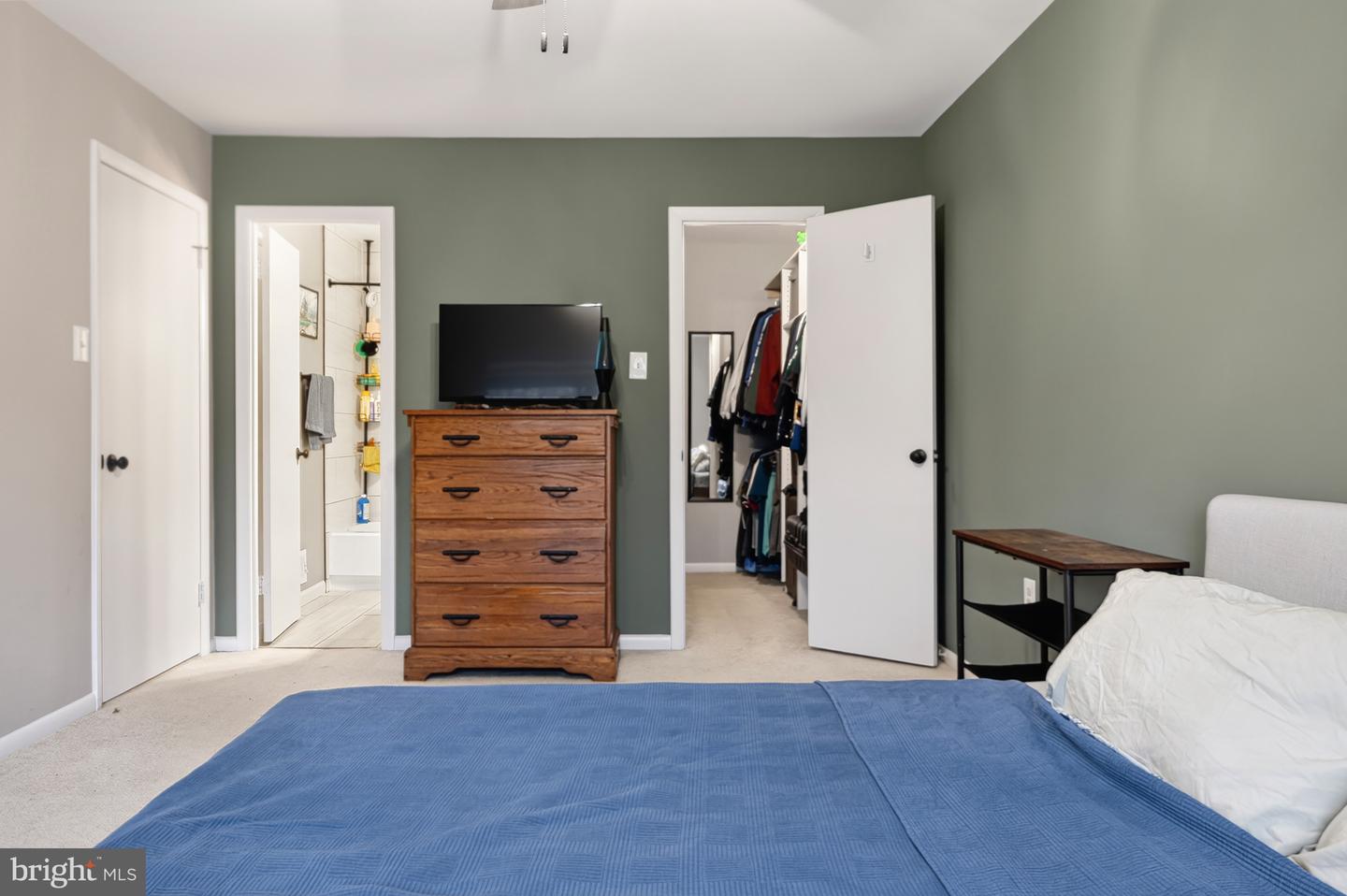 5602 SUMMER OAK WAY, BURKE, Virginia 22015, 2 Bedrooms Bedrooms, 9 Rooms Rooms,1 BathroomBathrooms,Residential,For sale,5602 SUMMER OAK WAY,VAFX2279984 MLS # VAFX2279984 5602 SUMMER OAK WAY, BURKE, Virginia 22015, 2 Bedrooms Bedrooms, 9 Rooms Rooms,1 BathroomBathrooms,Residential,For sale,5602 SUMMER OAK WAY,VAFX2279984 MLS # VAFX2279984