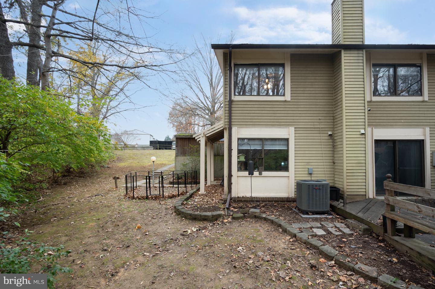 5602 SUMMER OAK WAY, BURKE, Virginia 22015, 2 Bedrooms Bedrooms, 9 Rooms Rooms,1 BathroomBathrooms,Residential,For sale,5602 SUMMER OAK WAY,VAFX2279984 MLS # VAFX2279984 5602 SUMMER OAK WAY, BURKE, Virginia 22015, 2 Bedrooms Bedrooms, 9 Rooms Rooms,1 BathroomBathrooms,Residential,For sale,5602 SUMMER OAK WAY,VAFX2279984 MLS # VAFX2279984