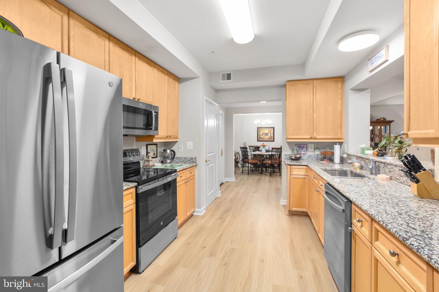 485 HARBOR SIDE ST #412, WOODBRIDGE, Virginia 22191, 2 Bedrooms Bedrooms, ,2 BathroomsBathrooms,Residential,For sale,485 HARBOR SIDE ST #412,VAPW2108008 MLS # VAPW2108008