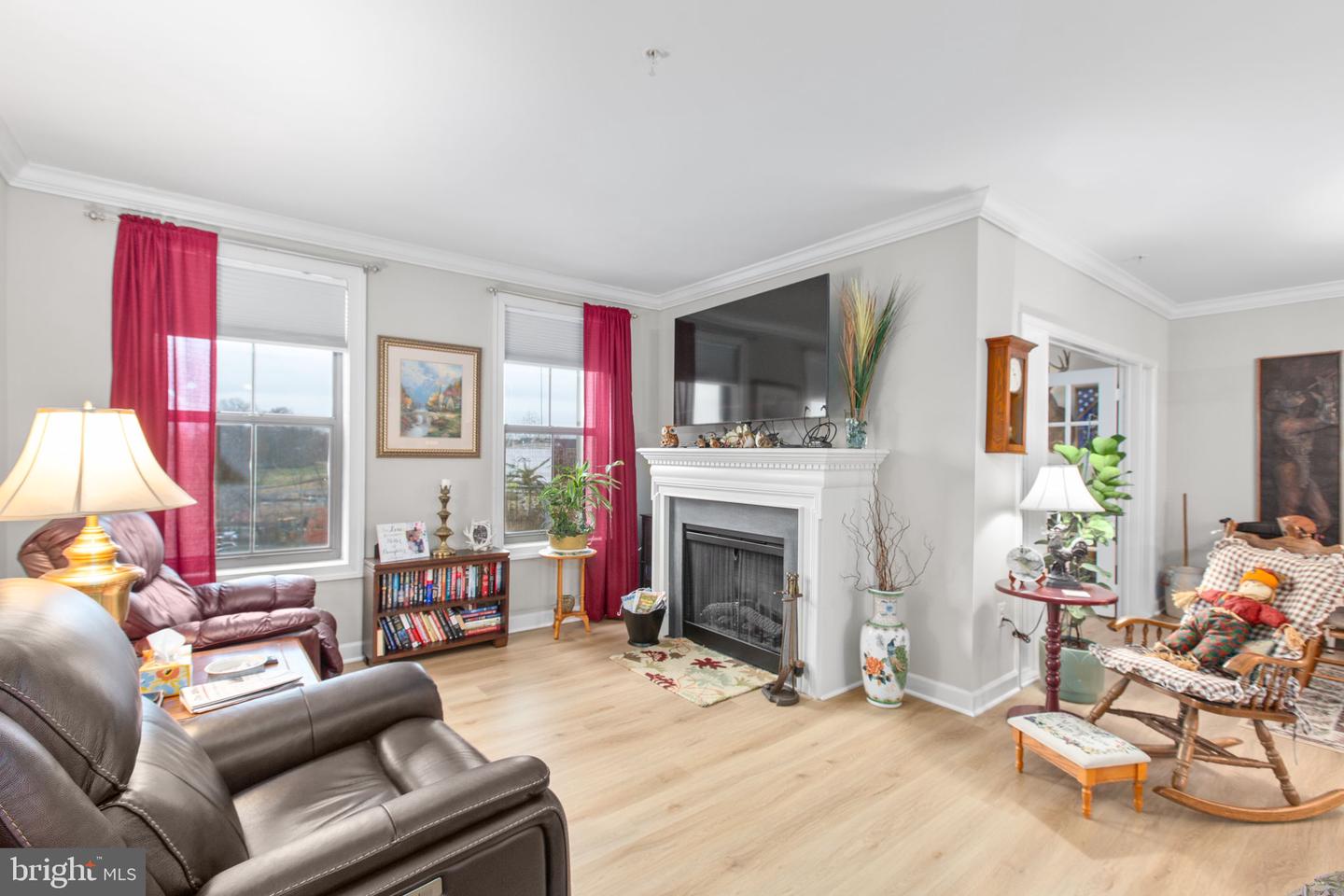 485 HARBOR SIDE ST #412, WOODBRIDGE, Virginia 22191, 2 Bedrooms Bedrooms, ,2 BathroomsBathrooms,Residential,For sale,485 HARBOR SIDE ST #412,VAPW2108008 MLS # VAPW2108008