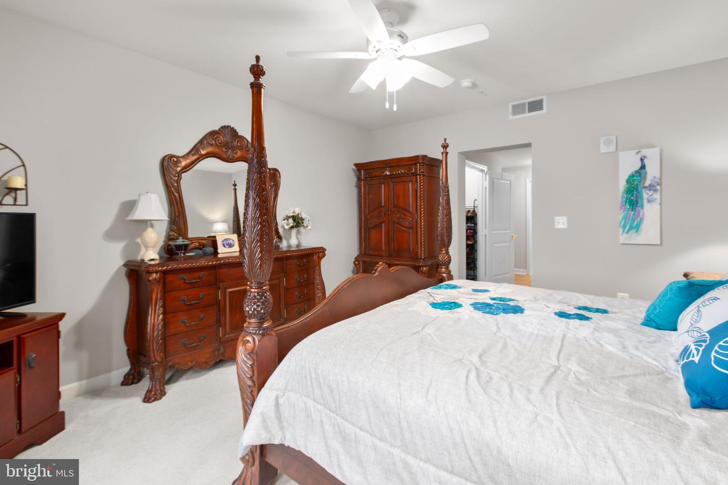 485 HARBOR SIDE ST #412, WOODBRIDGE, Virginia 22191, 2 Bedrooms Bedrooms, ,2 BathroomsBathrooms,Residential,For sale,485 HARBOR SIDE ST #412,VAPW2108008 MLS # VAPW2108008