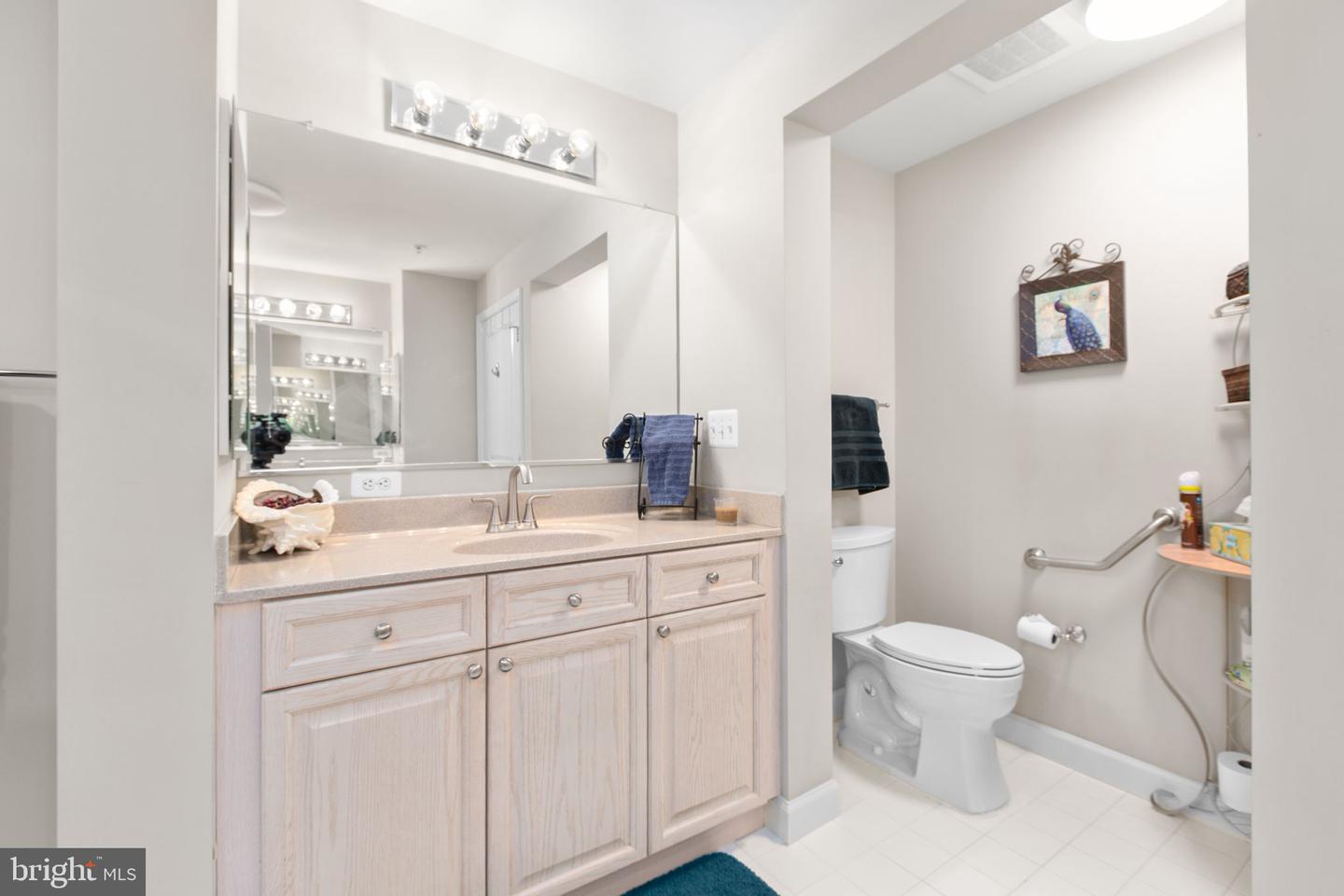 485 HARBOR SIDE ST #412, WOODBRIDGE, Virginia 22191, 2 Bedrooms Bedrooms, ,2 BathroomsBathrooms,Residential,For sale,485 HARBOR SIDE ST #412,VAPW2108008 MLS # VAPW2108008