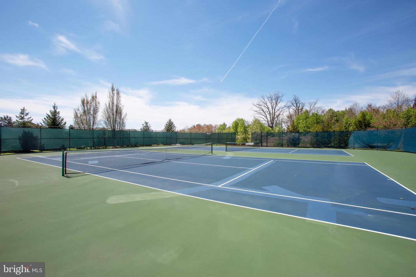 485 HARBOR SIDE ST #412, WOODBRIDGE, Virginia 22191, 2 Bedrooms Bedrooms, ,2 BathroomsBathrooms,Residential,For sale,485 HARBOR SIDE ST #412,VAPW2108008 MLS # VAPW2108008