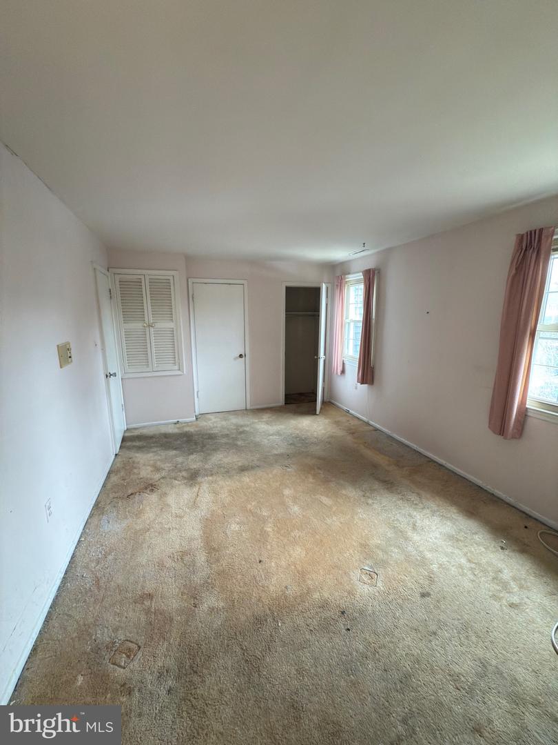 407 MILL ST SE, VIENNA, Virginia 22180, 3 Bedrooms Bedrooms, ,2 BathroomsBathrooms,Residential,For sale,407 MILL ST SE,VAFX2279750 MLS # VAFX2279750