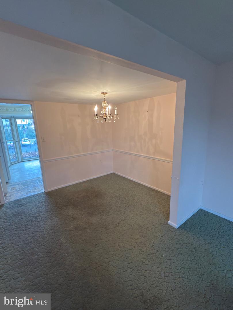 407 MILL ST SE, VIENNA, Virginia 22180, 3 Bedrooms Bedrooms, ,2 BathroomsBathrooms,Residential,For sale,407 MILL ST SE,VAFX2279750 MLS # VAFX2279750