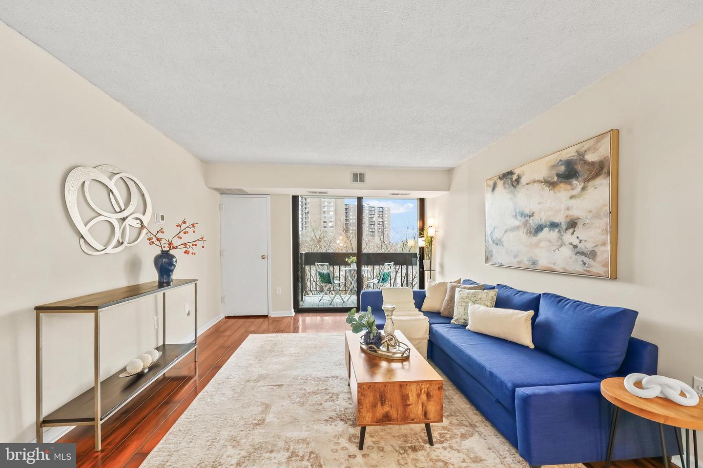 5300 HOLMES RUN PKWY #410, ALEXANDRIA, Virginia 22304, 1 Bedroom Bedrooms, ,1 BathroomBathrooms,Residential,For sale,5300 HOLMES RUN PKWY #410,VAAX2051926 MLS # VAAX2051926