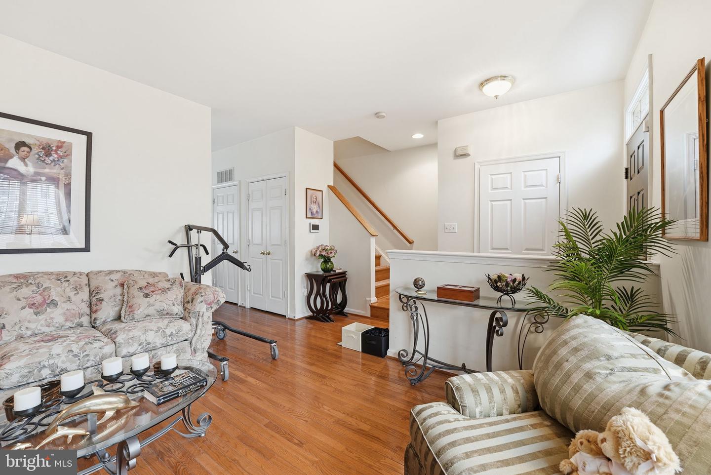 12831 HUNTERBROOK DR, WOODBRIDGE, Virginia 22192, 3 Bedrooms Bedrooms, ,3 BathroomsBathrooms,Residential,For sale,12831 HUNTERBROOK DR,VAPW2108050 MLS # VAPW2108050