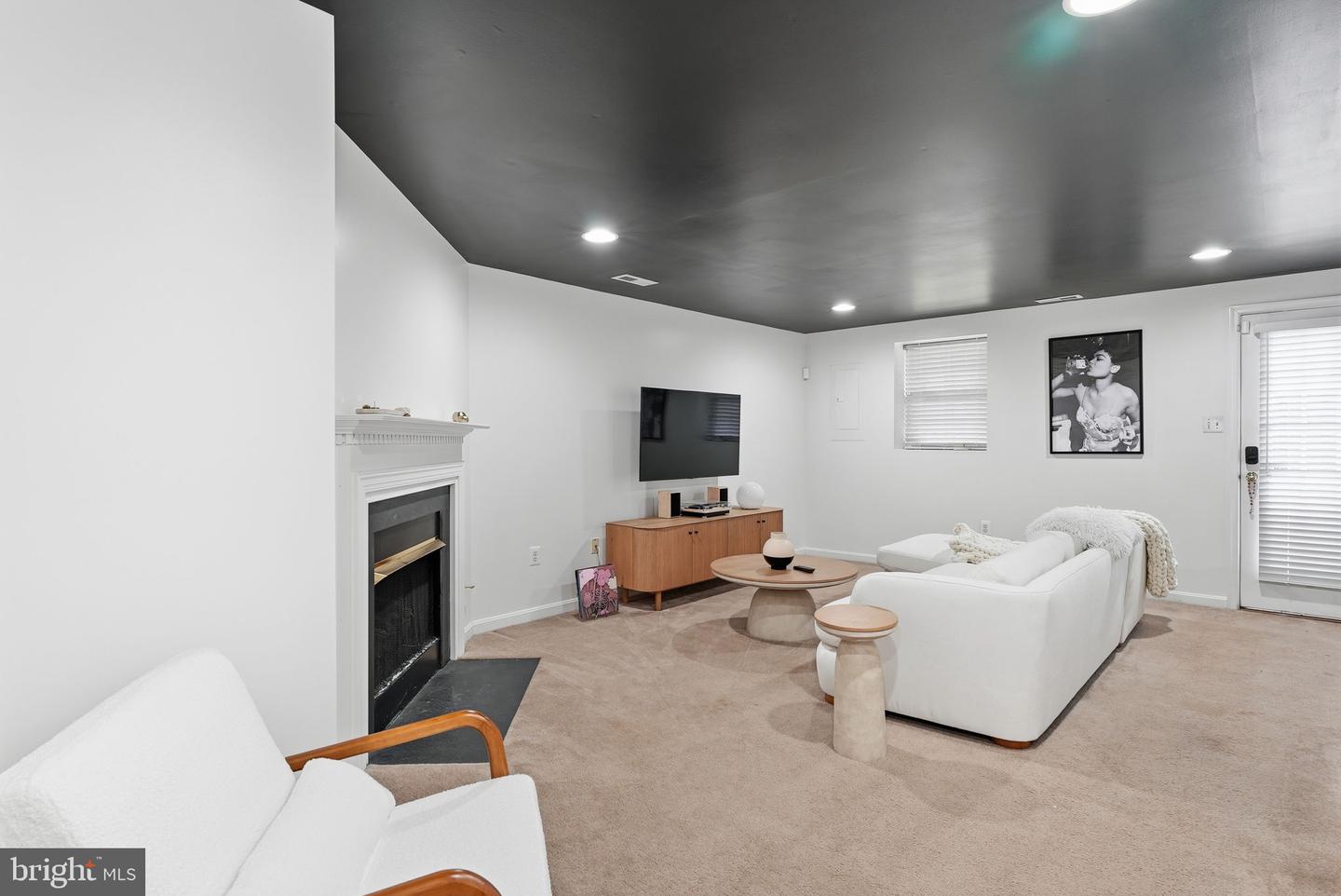 12831 HUNTERBROOK DR, WOODBRIDGE, Virginia 22192, 3 Bedrooms Bedrooms, ,3 BathroomsBathrooms,Residential,For sale,12831 HUNTERBROOK DR,VAPW2108050 MLS # VAPW2108050