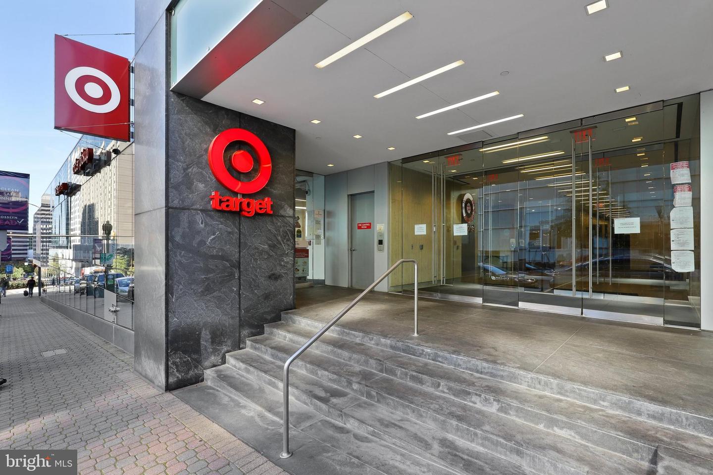 1802 KEY BLVD #9482, ARLINGTON, Virginia 22201, 2 Bedrooms Bedrooms, ,1 BathroomBathrooms,Residential,For sale,1802 KEY BLVD #9482,VAAR2066264 MLS # VAAR2066264