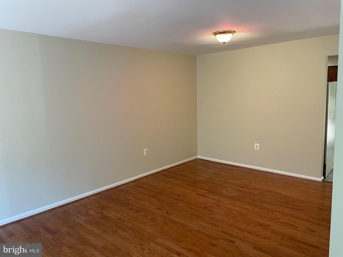 10278 COLONY PARK DR, FAIRFAX, Virginia 22032, 3 Bedrooms Bedrooms, ,2 BathroomsBathrooms,Residential,For sale,10278 COLONY PARK DR,VAFX2279898 MLS # VAFX2279898