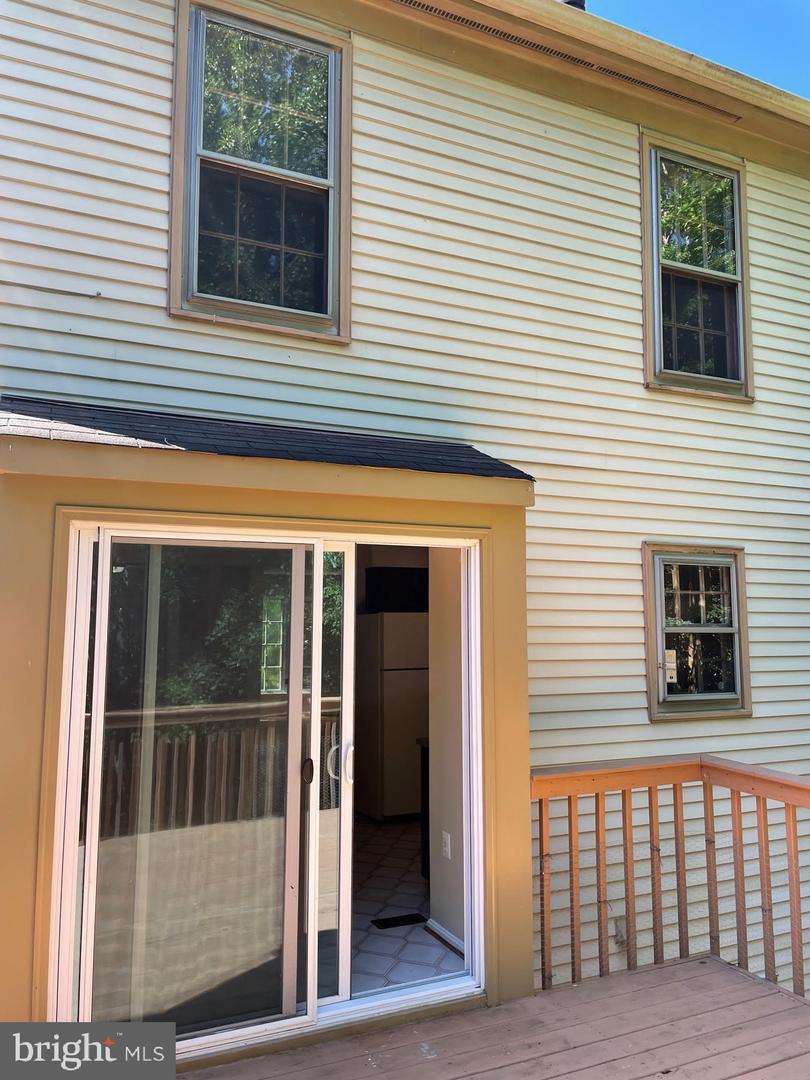 10278 COLONY PARK DR, FAIRFAX, Virginia 22032, 3 Bedrooms Bedrooms, ,2 BathroomsBathrooms,Residential,For sale,10278 COLONY PARK DR,VAFX2279898 MLS # VAFX2279898