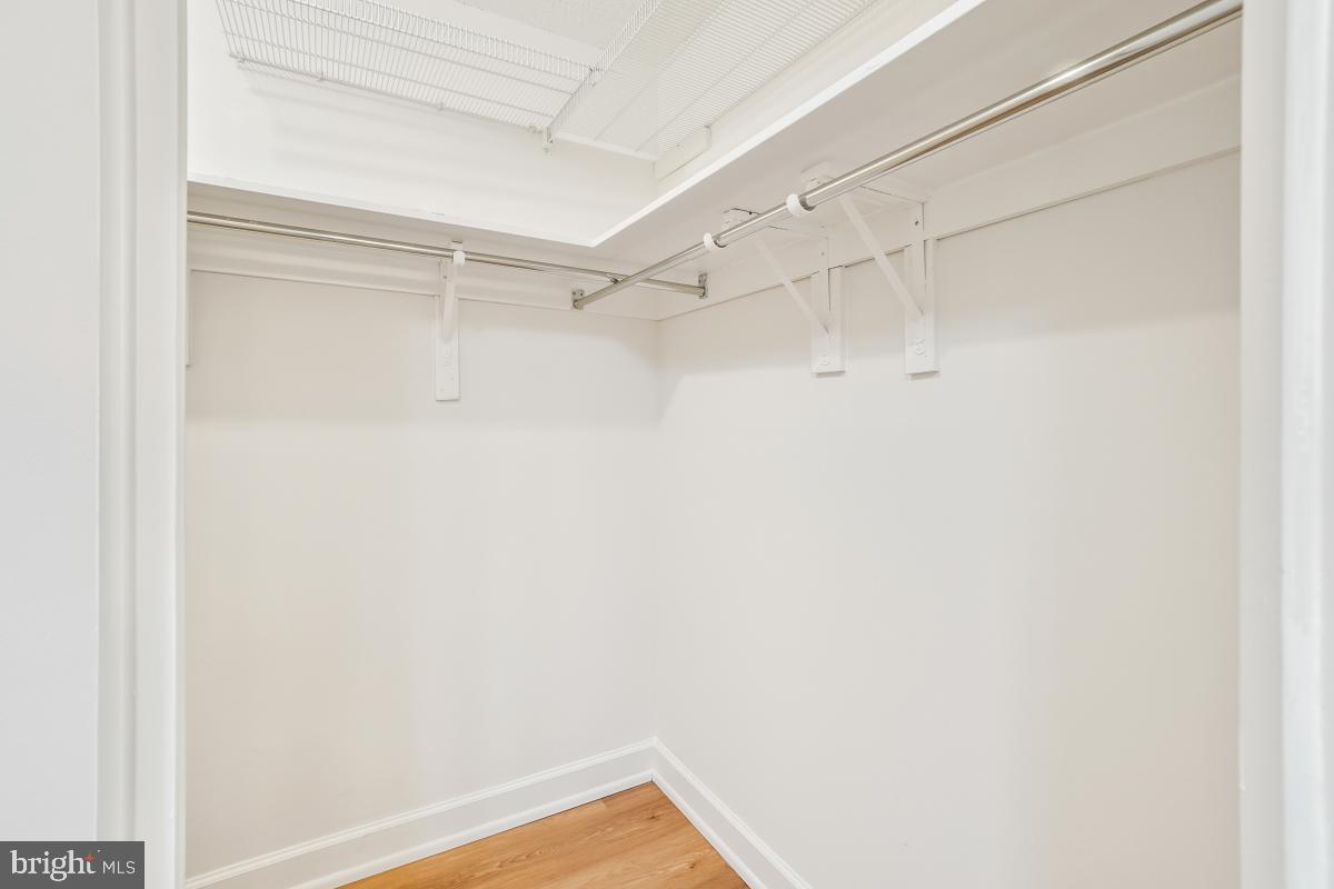 5904 MOUNT EAGLE DR #601, ALEXANDRIA, Virginia 22303, 2 Bedrooms Bedrooms, 8 Rooms Rooms,2 BathroomsBathrooms,Residential,For sale,5904 MOUNT EAGLE DR #601,VAFX2279938 MLS # VAFX2279938