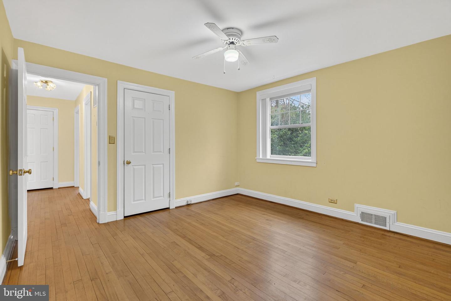 335 W ASHER ST, CULPEPER, Virginia 22701, 4 Bedrooms Bedrooms, ,2 BathroomsBathrooms,Residential,For sale,335 W ASHER ST,VACU2012126 MLS # VACU2012126