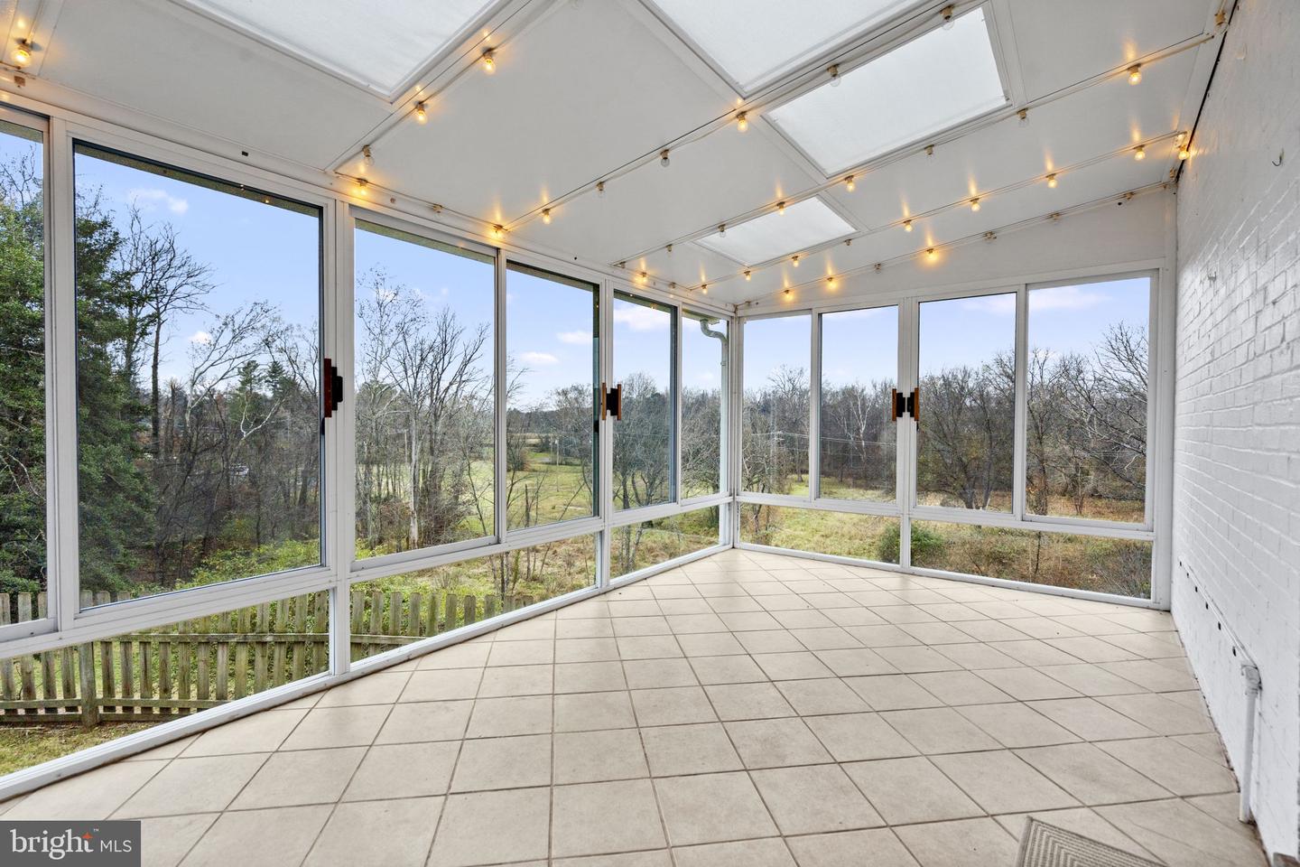 335 W ASHER ST, CULPEPER, Virginia 22701, 4 Bedrooms Bedrooms, ,2 BathroomsBathrooms,Residential,For sale,335 W ASHER ST,VACU2012126 MLS # VACU2012126