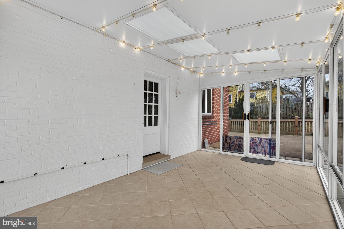 335 W ASHER ST, CULPEPER, Virginia 22701, 4 Bedrooms Bedrooms, ,2 BathroomsBathrooms,Residential,For sale,335 W ASHER ST,VACU2012126 MLS # VACU2012126